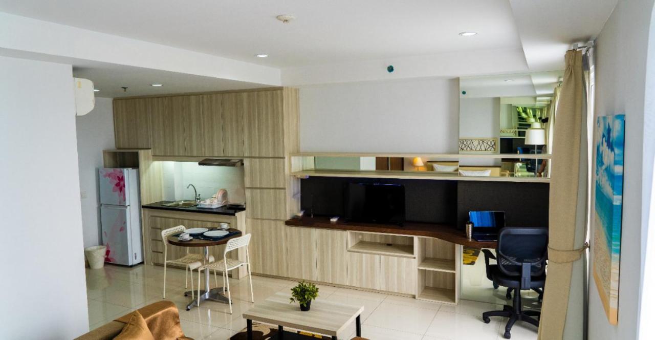 Azalea Suites Cikarang By Jayakarta Group Exterior photo